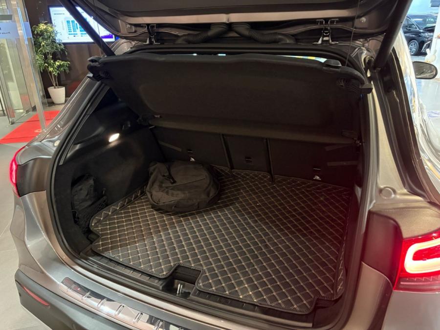 EQA250 AMG - Image 5